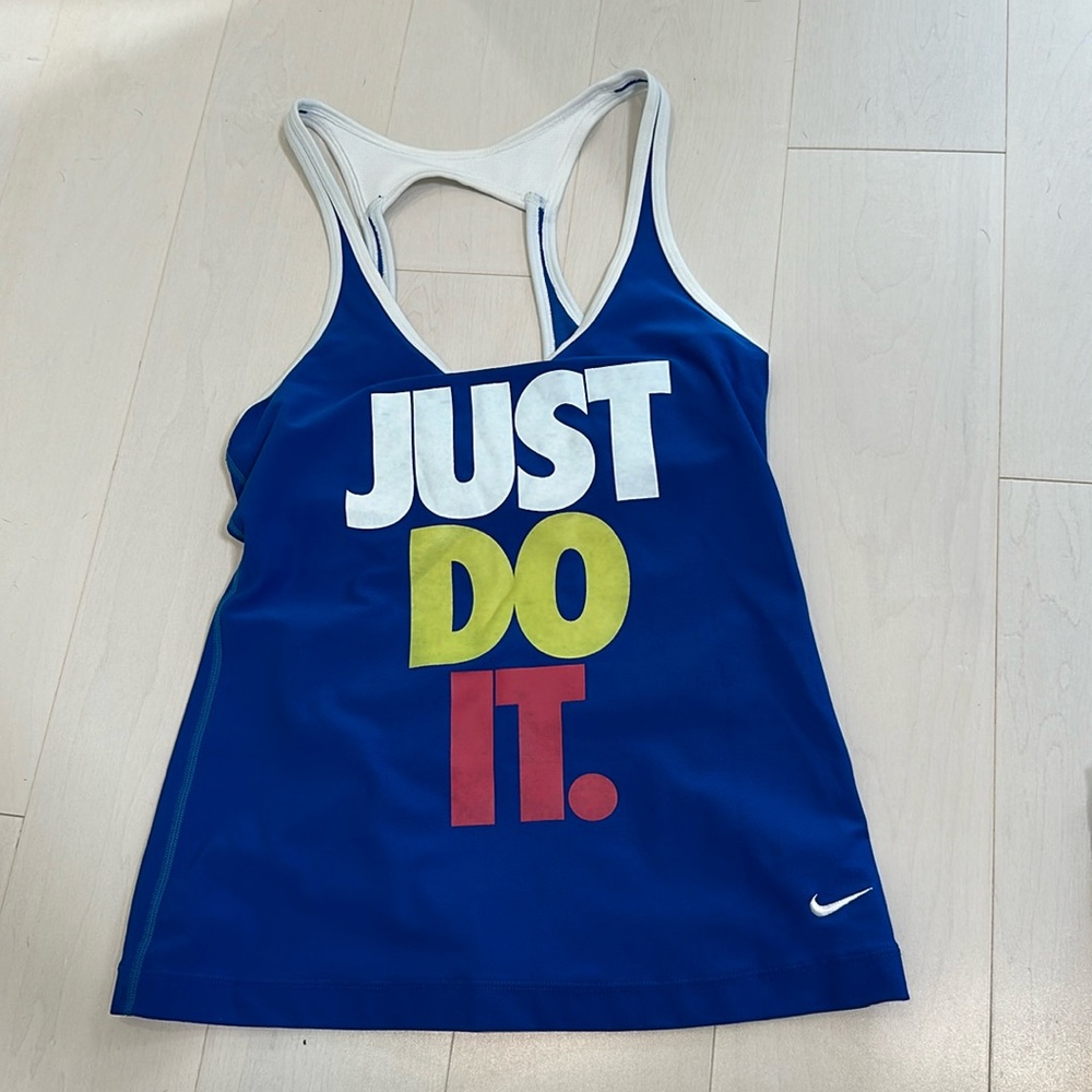 NWOT Nike Blue Workout Top with Built in Bra size Small